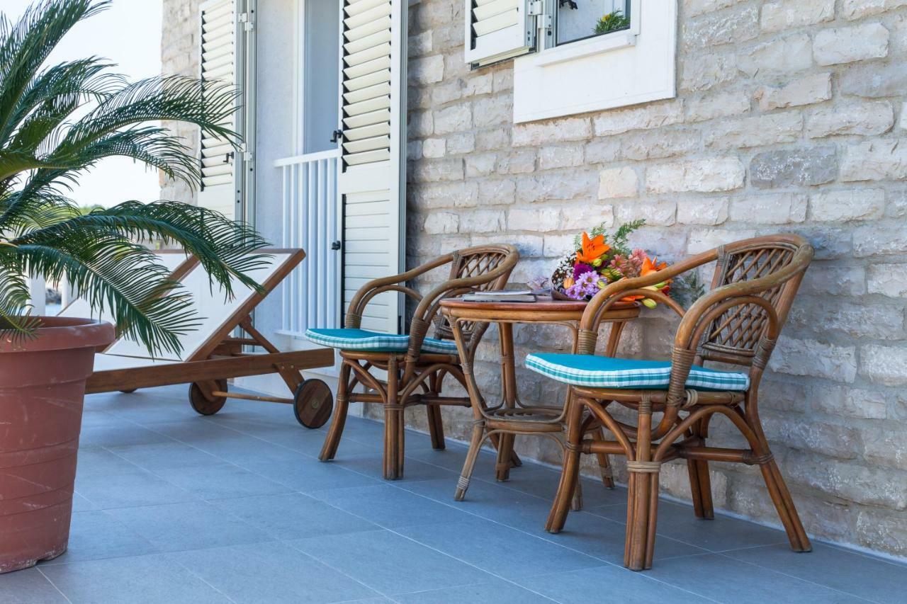 Apartments Dalmatino روكافاك المظهر الخارجي الصورة