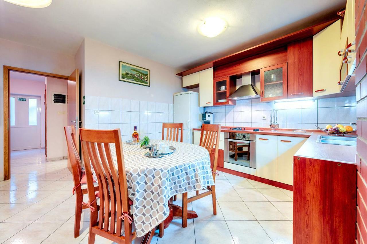 Apartments Dalmatino روكافاك المظهر الخارجي الصورة